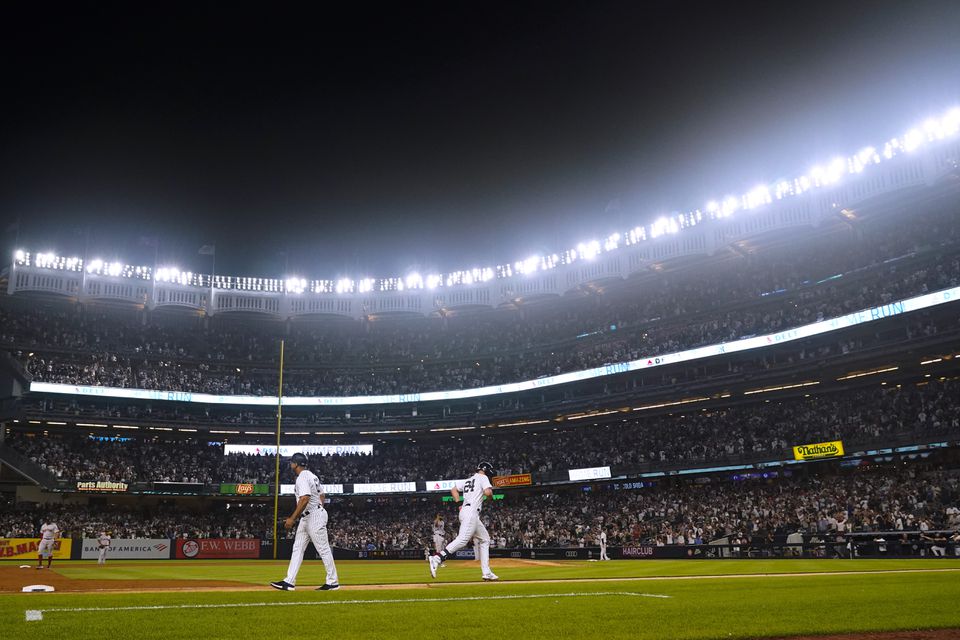 nypd-investigation-drone-new-york-yankees