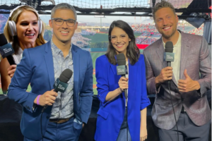 Apple TV+ Yankees game announcers