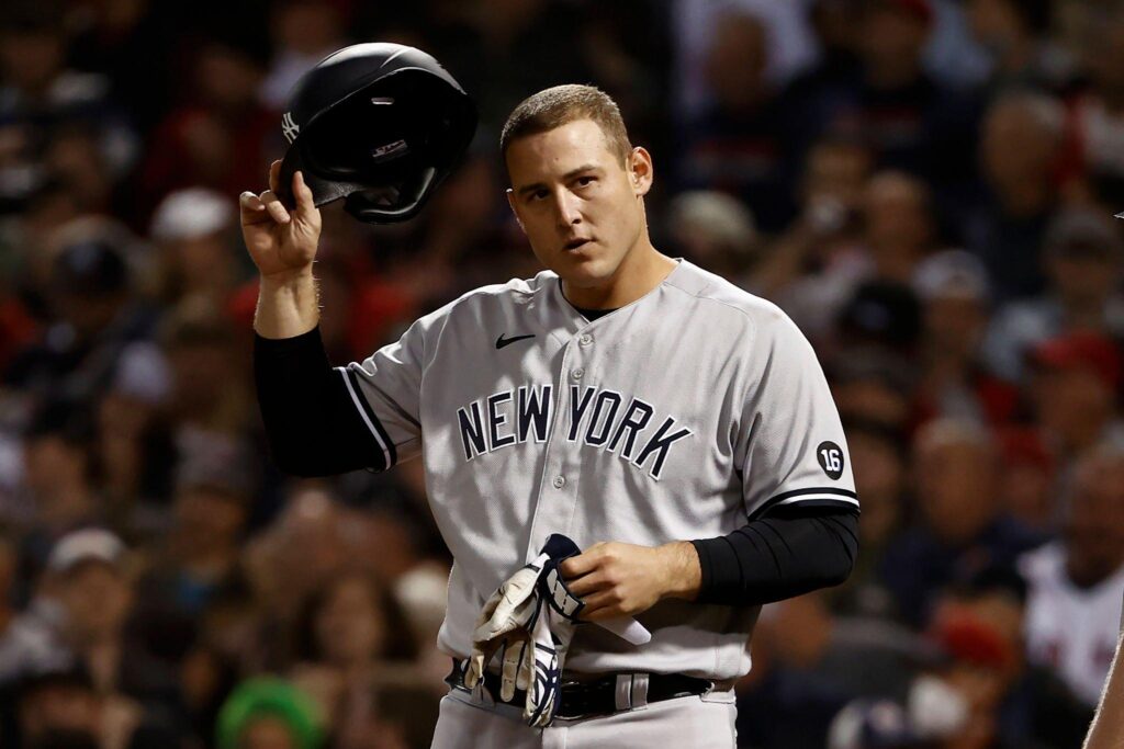 Anthony Rizzo returns to Yankees' lineup