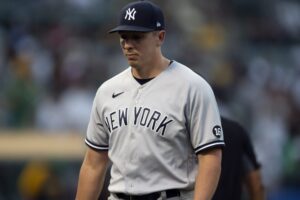 Yankees roster problem