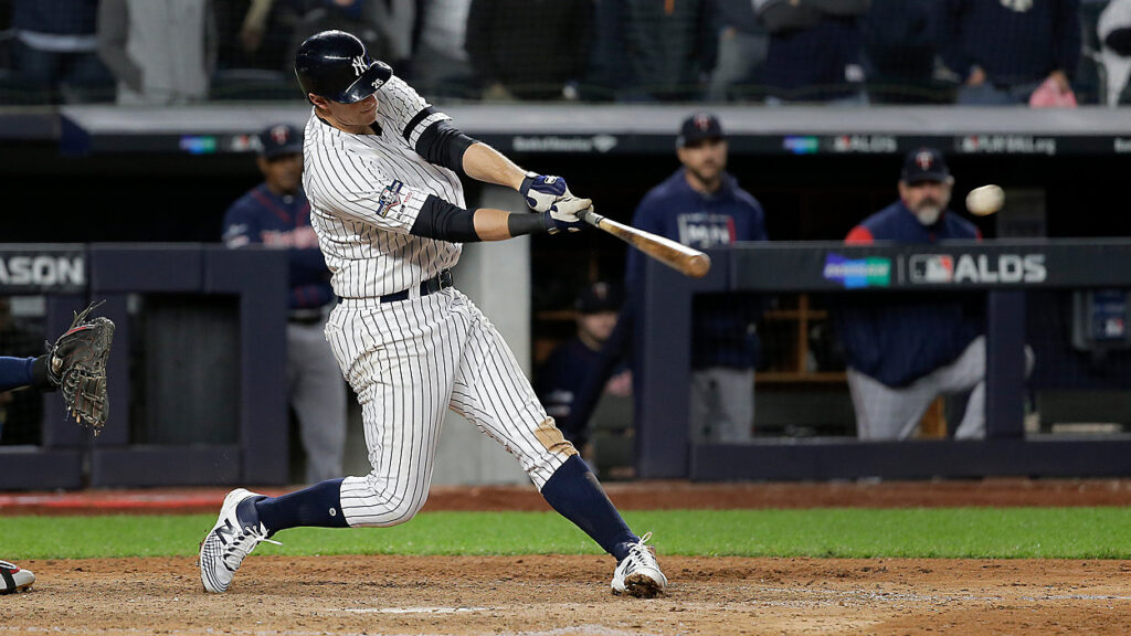 DJ LeMahieu left off Yankees' ALDS roster with foot injury