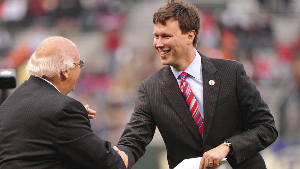 SF Giants announcer Dave Flemming