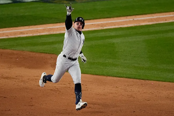  Bronxville's Harrison Bader Puts on the  Pinstripes for the Playoffs