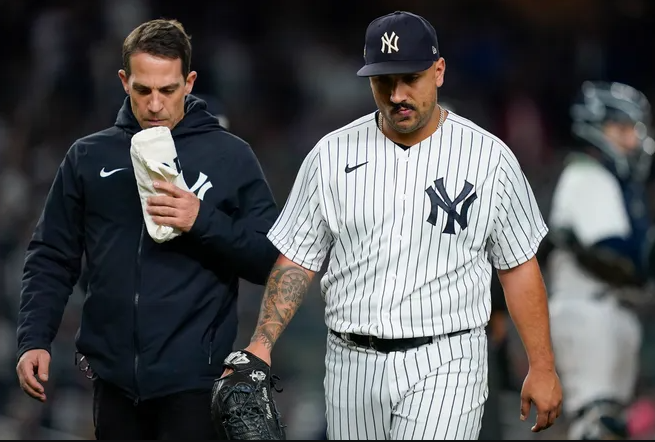 Nestor Cortes leaving ALCS Game 4 due to a groin injury
