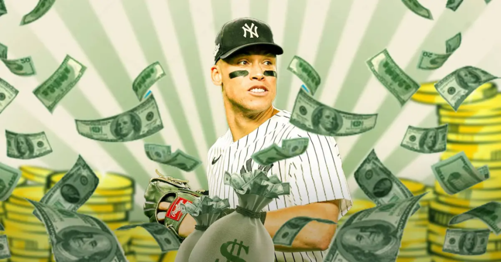Aaron Judge gets $300 million offer from the Yankees.