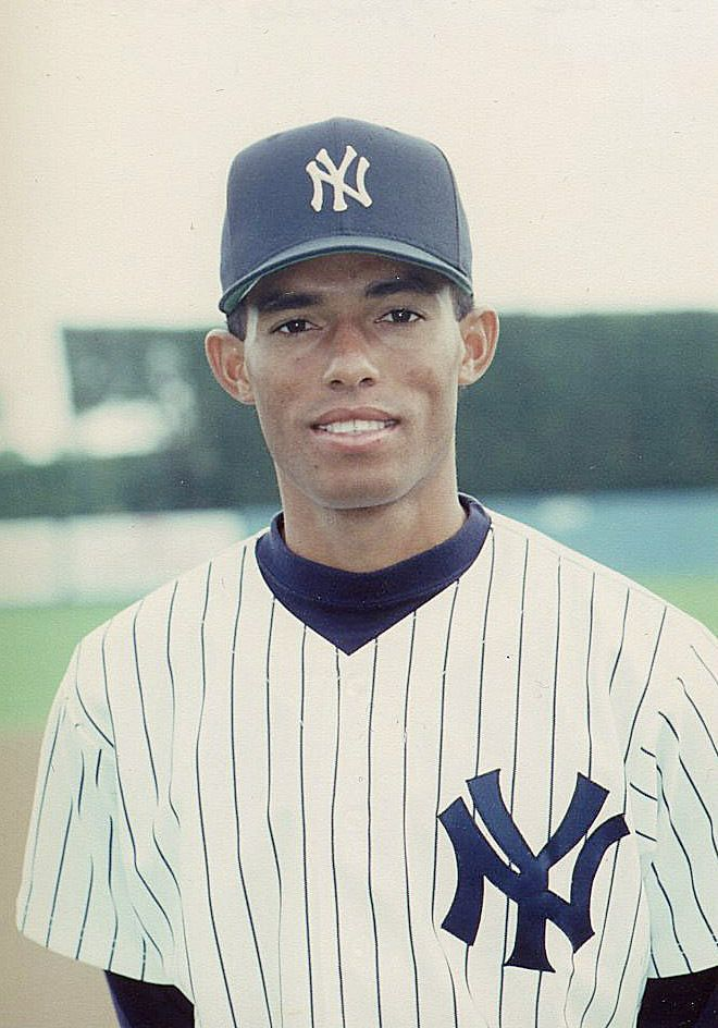 Mariano Rivera 1999 New York Yankees Cooperstown Men's World Series  Home Jersey