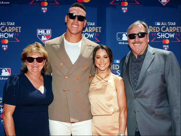 Yankees' Aaron Judge Talks Playing Catch With His Dad as a Kid