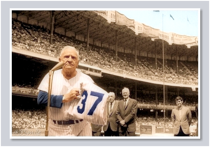 NY Yankees Retired Numbers inside Yankee Stadium, The Bron…
