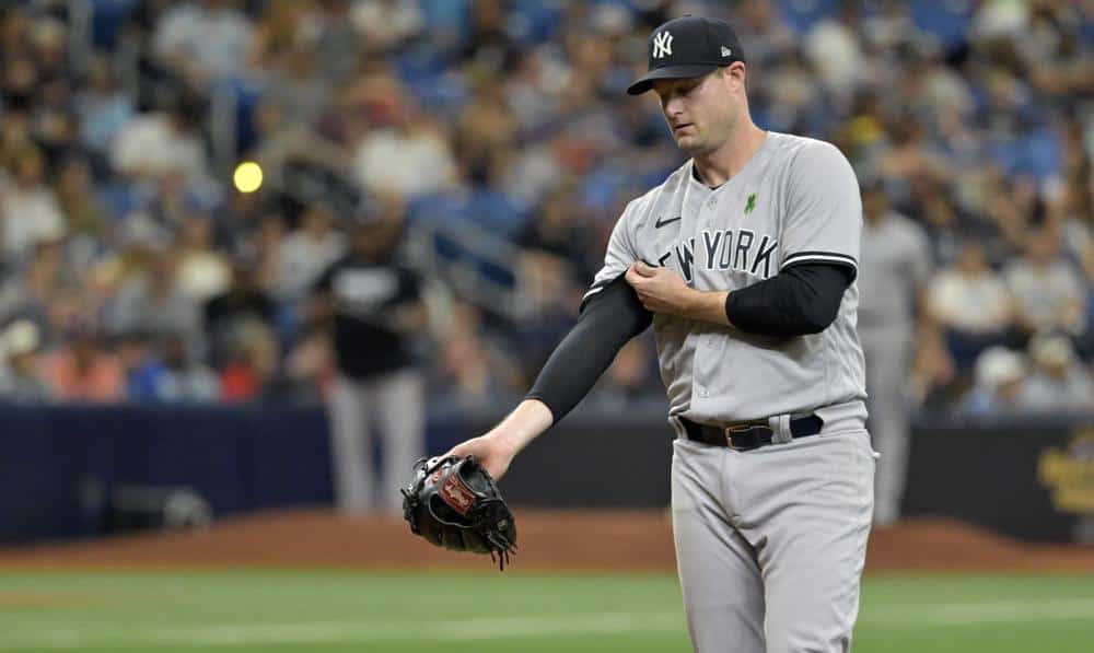 Yankees' Aroldis Chapman wild, Ron Marinaccio leaves with sore