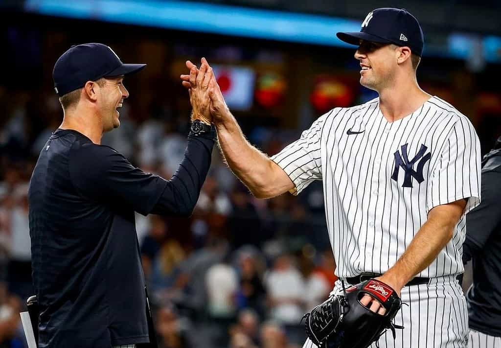 Is Clay Holmes currently the best reliever in the game? #mlb #yankees