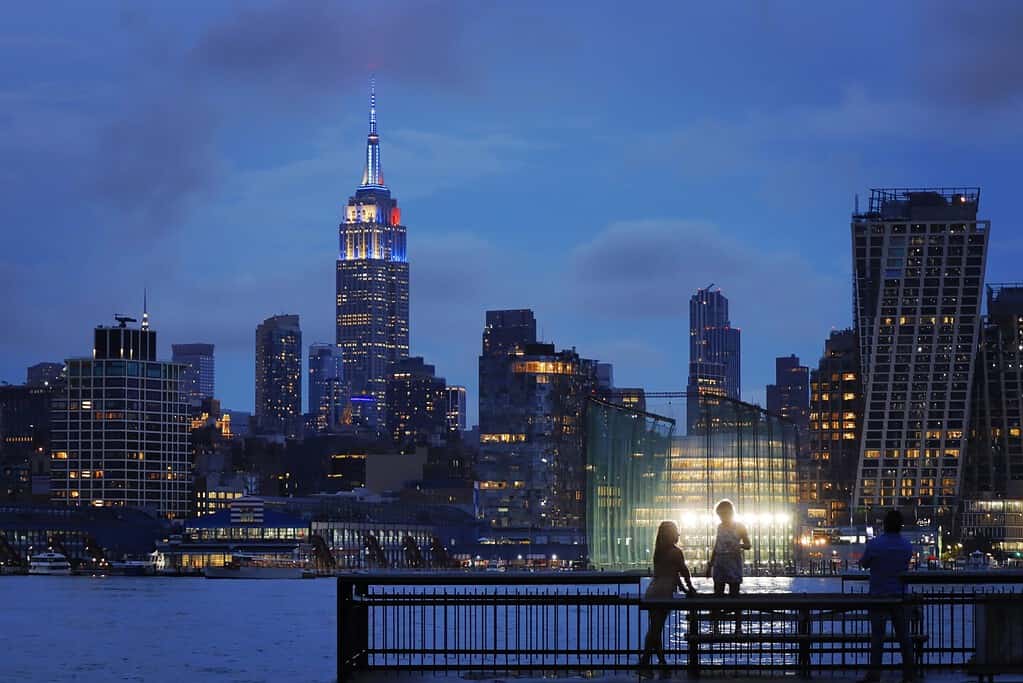 Empire State Building to Light Up for Jets Home Opener