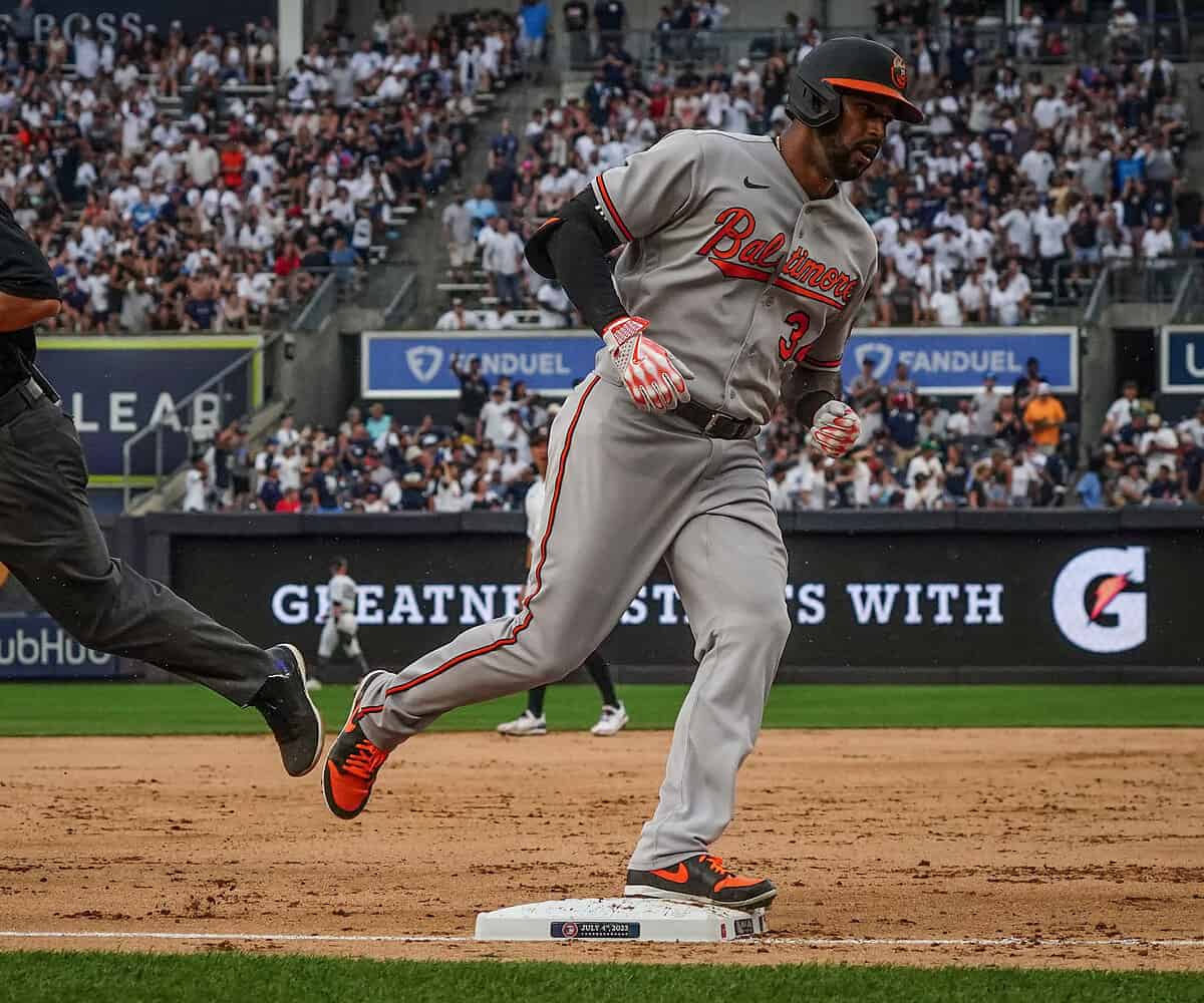 These are the Baltimore Orioles?, Bronx Pinstripes