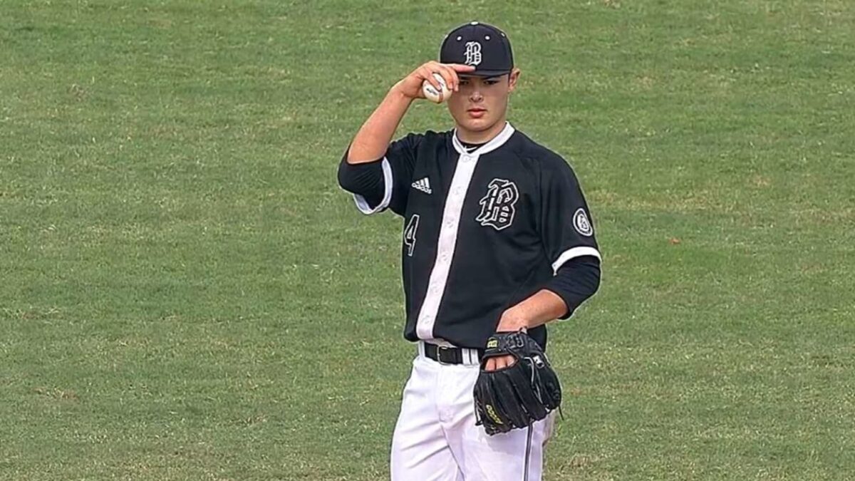 Aaron Nixon - Baseball - University of Texas Athletics