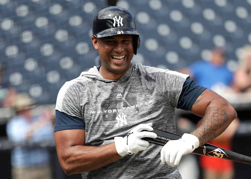 Aaron Hicks during a batting training as a Yankees player.