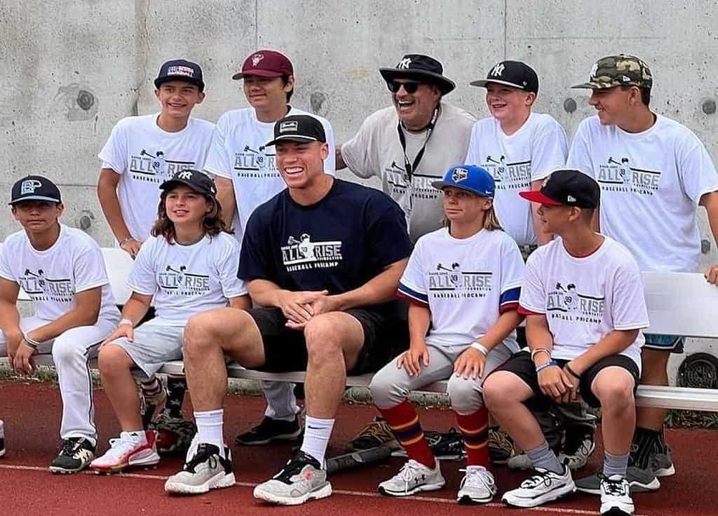 Aaron Judge of the New York Yankees with kids.