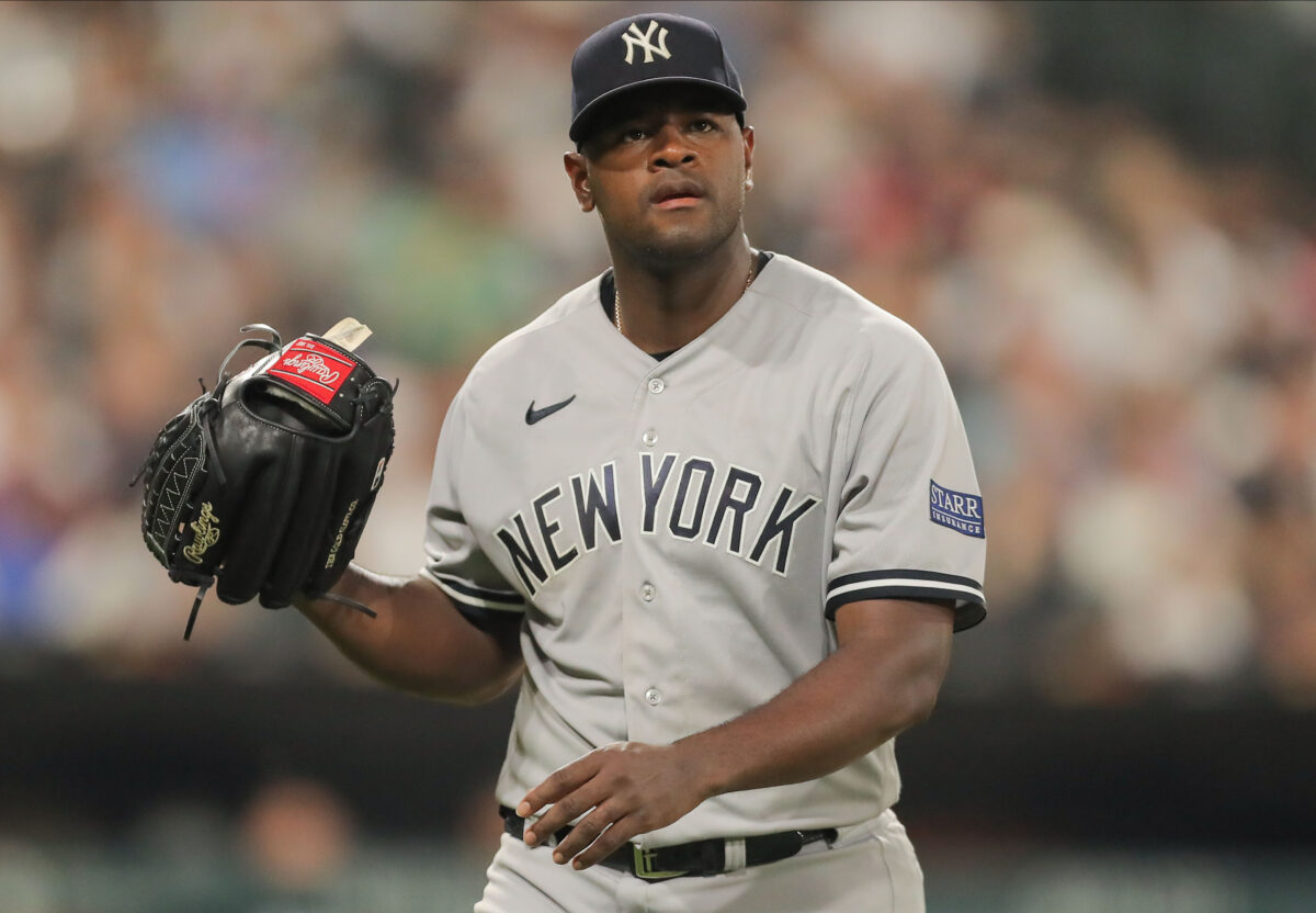 CHICAGO, IL - AUGUST 09: New York Yankees starting pitcher Luis Severino (40) looks on during a Major League Baseball game between the New York Yankees and the Chicago White Sox on August 9, 2023 at Guaranteed Rate Field in Chicago, IL.