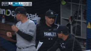 Yankees' assistant hitting coach Brad Wilkerson and manager Aaron Boone following the former's ejection in Miami on August 13, 2023.