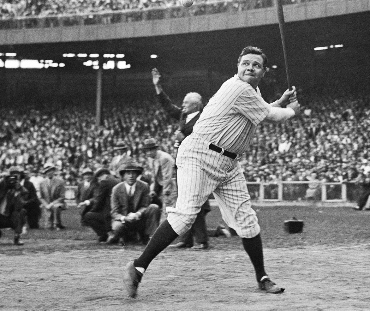 Babe Ruth en acción en el Yankee Stadium.