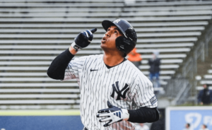 Oswaldo Peraza, player of the New York Yankees in action against the Arizona Diamondbacks, on Monday, September 25.