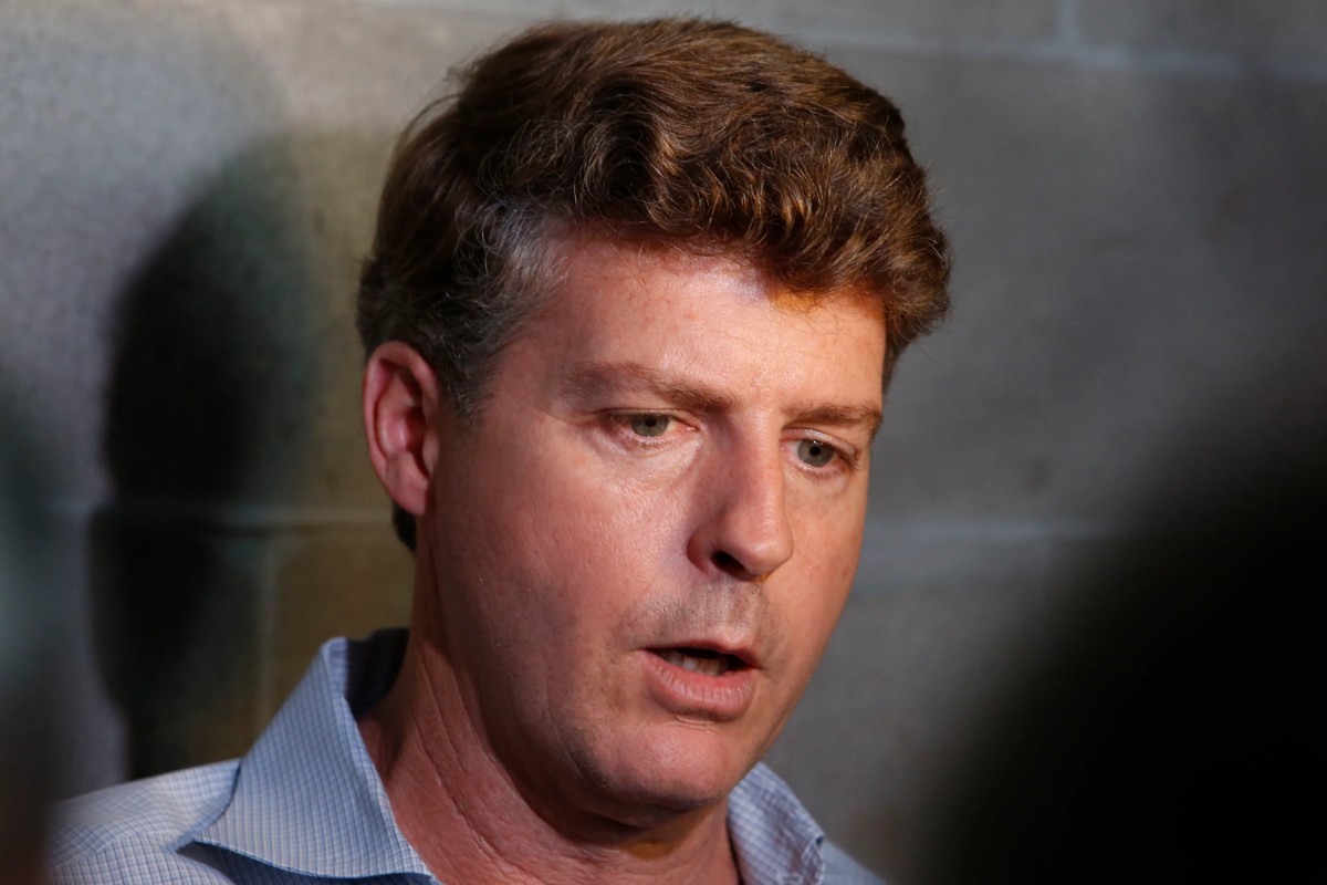 The owner of the New York Yankees, Hal Steinbrenner talking to the press.