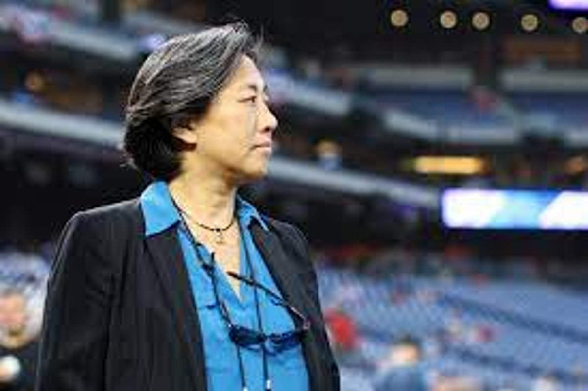 Kim Ng Introduced as General Manager of Miami Marlins - The New