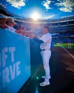 Jose-Trevino-new-york-yankees.