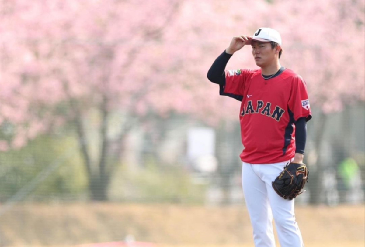 Yoshinobu Yamamoto, the japanese superstar is on the radar of the Yankees