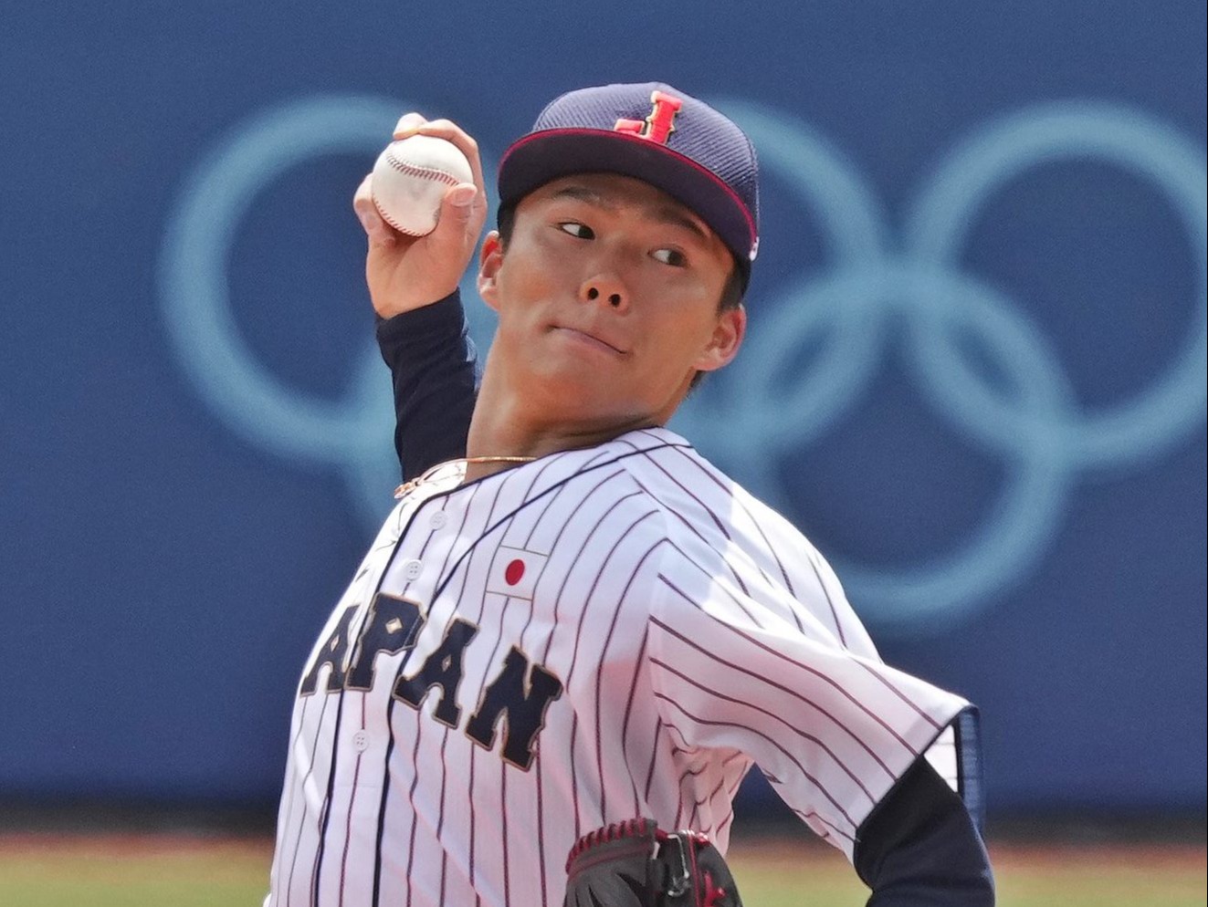 The Olympic gold medalist pitcher of Tokyo 2020, Yoshinobu Yamamoto is on the Yankees radar.