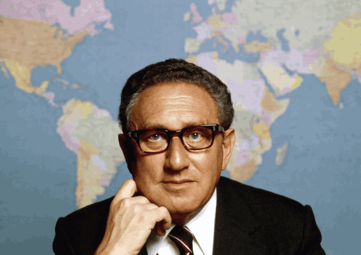 Fans criticize the New York Yankees after releasing a statement regarding Henry Kissinger's death