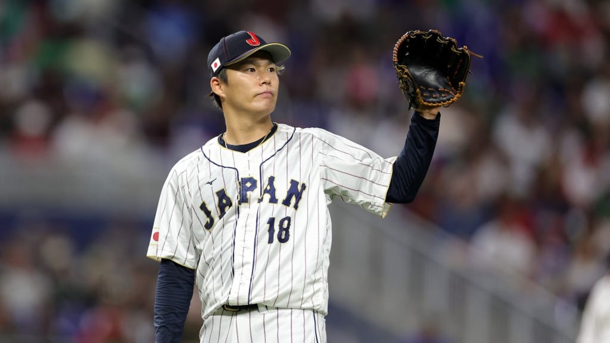 Yoshinobu Yamamoto, objetivo de los Yankees de Nueva York durante esta temporada baja, juega con Japón en 2023