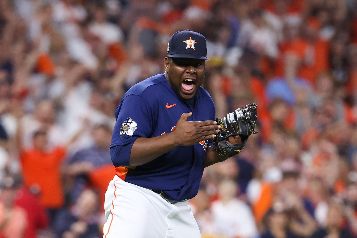Yankees fail to sign Hector Neris