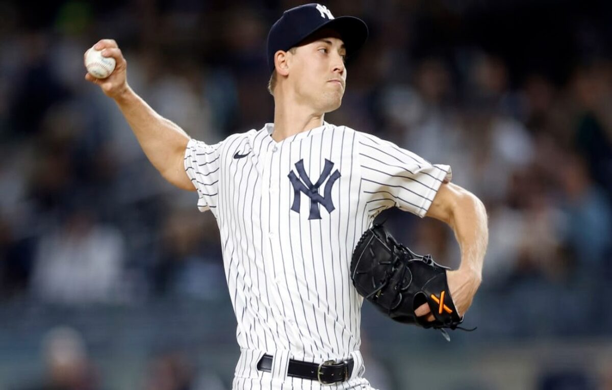 Luke Weaver returns to the Yankees as a new signing.