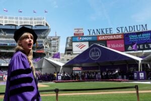 Taylor Swift at the Yankee stadium - house of the New York Yankees