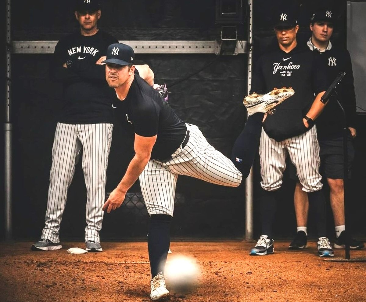 Carlos Rodon is pitching at the Tankees' sping training facility in Tampa on February 16, 2023.