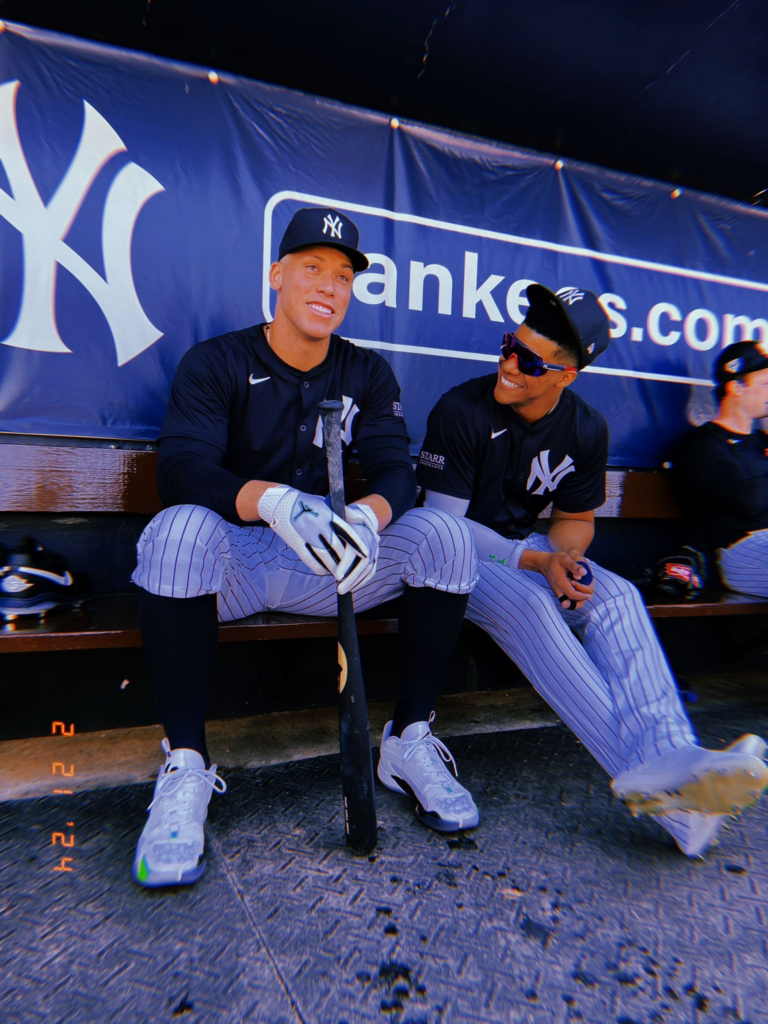 Juan Soto, jugador de los New York Yankees y Aaron Judge