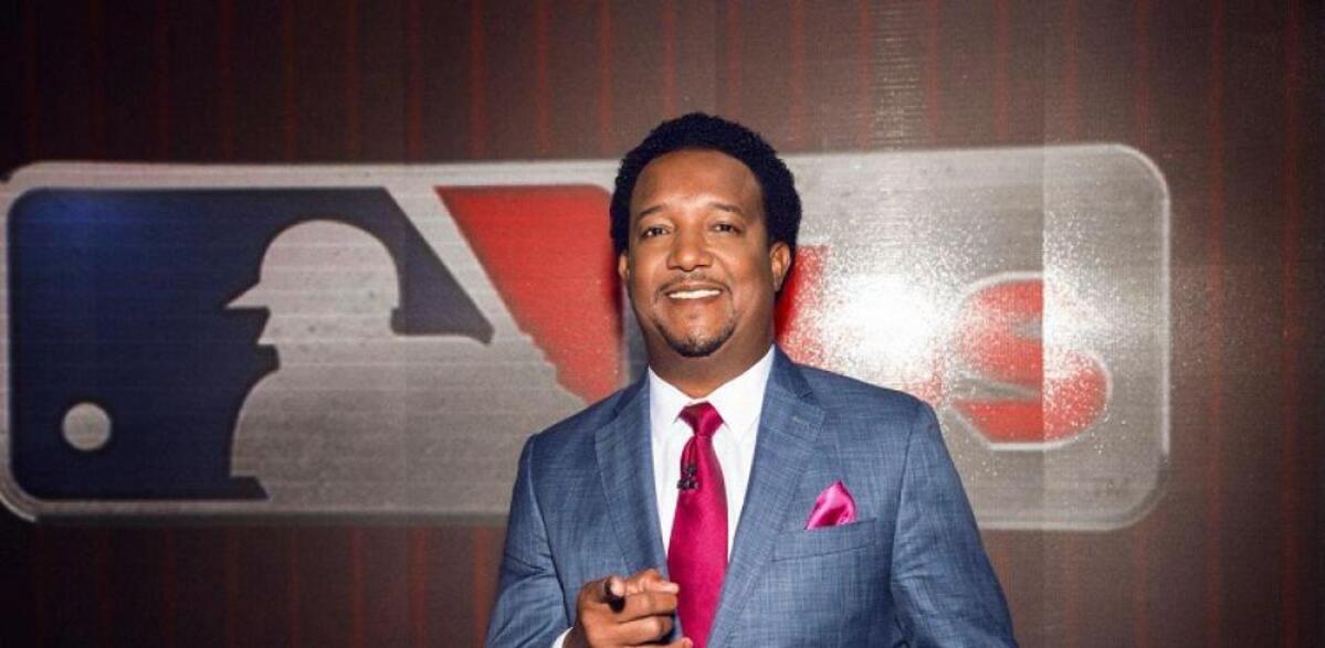 Former Red Sox ace Ex-ace Pedro Martinez admits to pushing Red Sox for Yankees trade thrice.