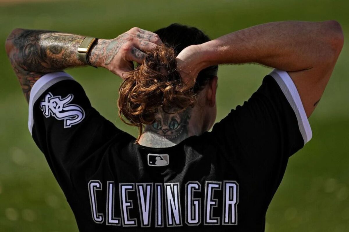 Mike-Clevinger-yankees