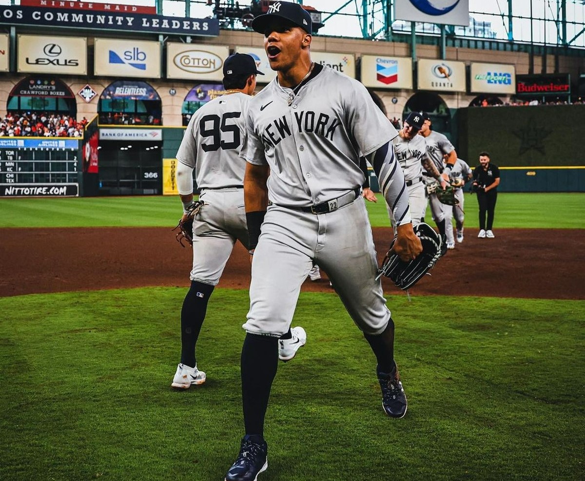 El excelente debut de Juan Soto ayuda a los Yankees a vencer a los Astros por 5-4 en Houston el 28 de marzo de 2024.