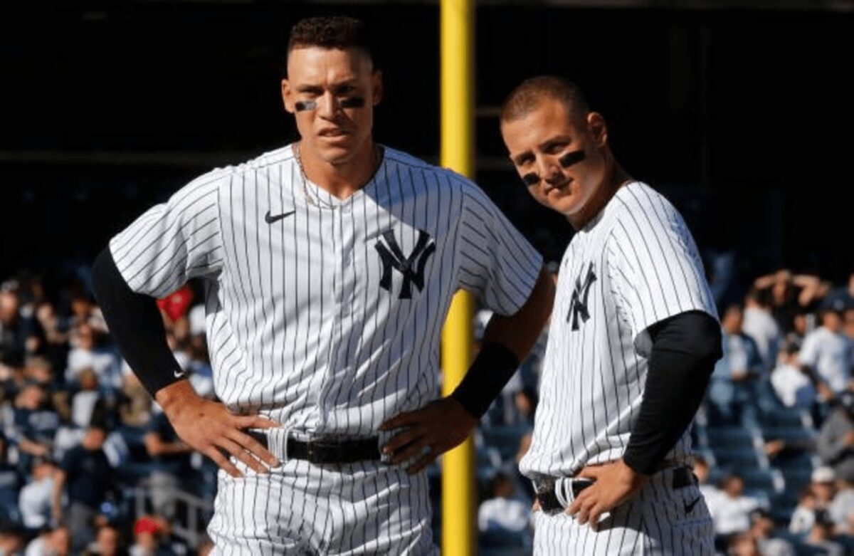 Aaron Judge de los Yankees y Anthony Rizzo