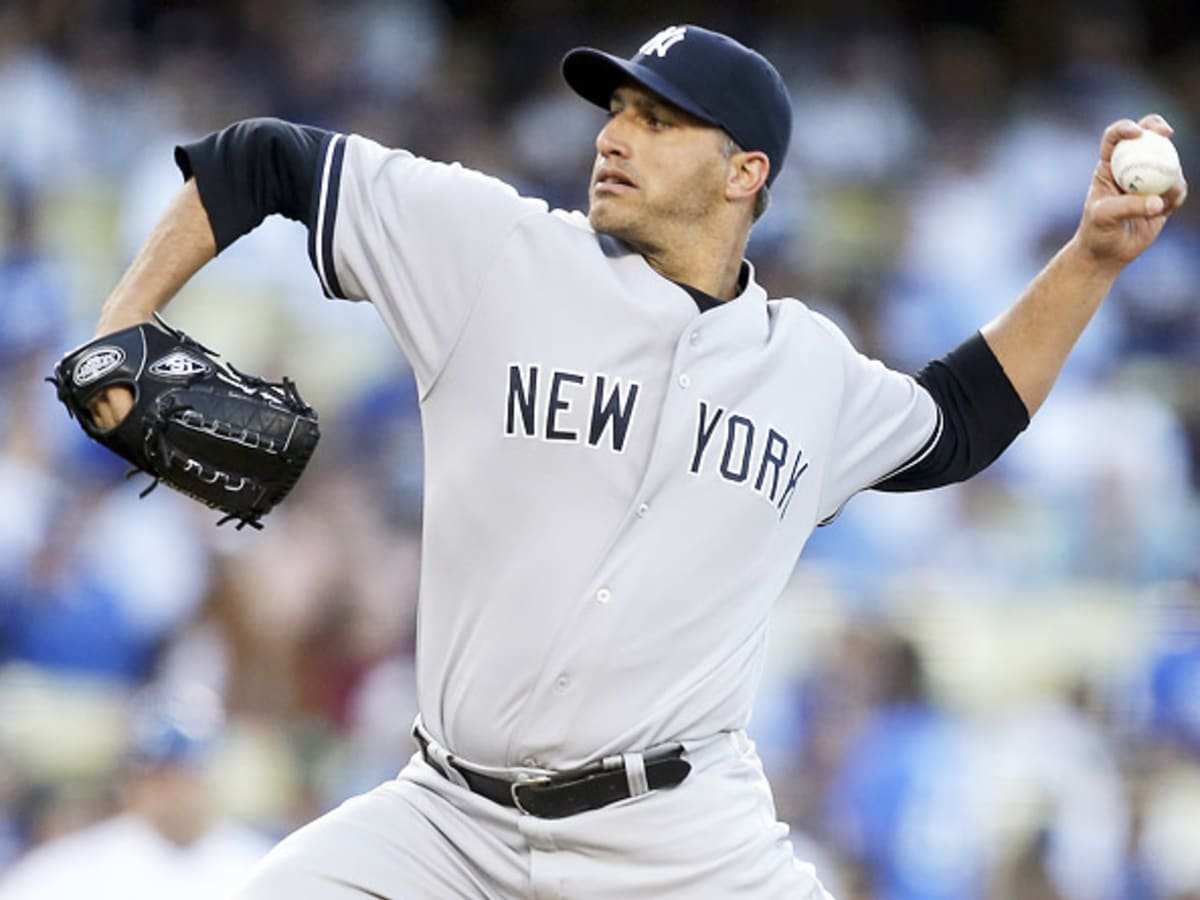 As per Stats Muse, Andy Pettitte leads the way for the Yankees, with six wins against the Mets.