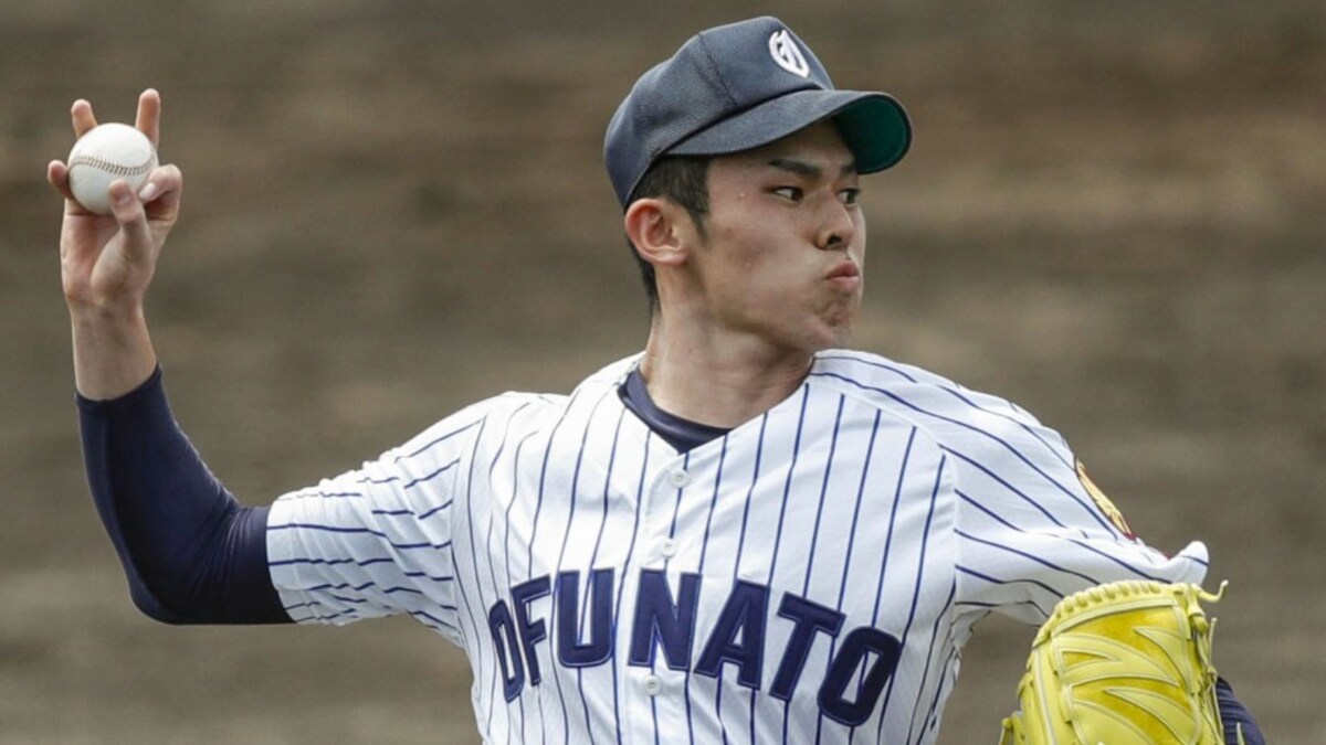 El lanzador japonés Roki Sasaki está en el radar de los Yankees de Nueva York.