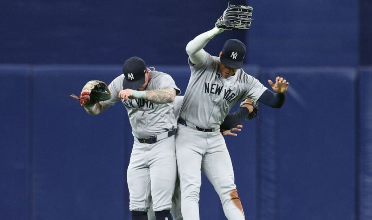 Yankees' Soto, Verdugo and Grisham celebrate the win over the Rays at Tropicana on July 10, 2024.