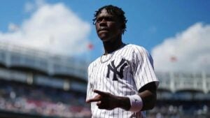 The Yankees are cautiously optimistic that Jazz Chisholm could avoid surgery and return in three to four weeks, despite an MRI revealing a UCL injury, according to multiple reports.