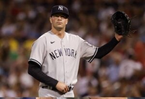 Yankees' Scott Effross: Expected back in majors soon