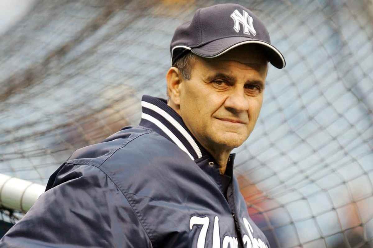 La leyenda de los Yankees Joe Torre fotografiado en el banquillo durante su etapa como mánager de 1996 a 2007.
Torre guió al equipo a cuatro campeonatos a finales de los 90 y principios de los 2000. 