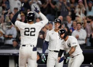 The Yankees won on a walk-off single in the 11th inning, beating the Royals 4-3.