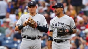 Gleyber-Torres-Gio-Urshela-new-york-yankees