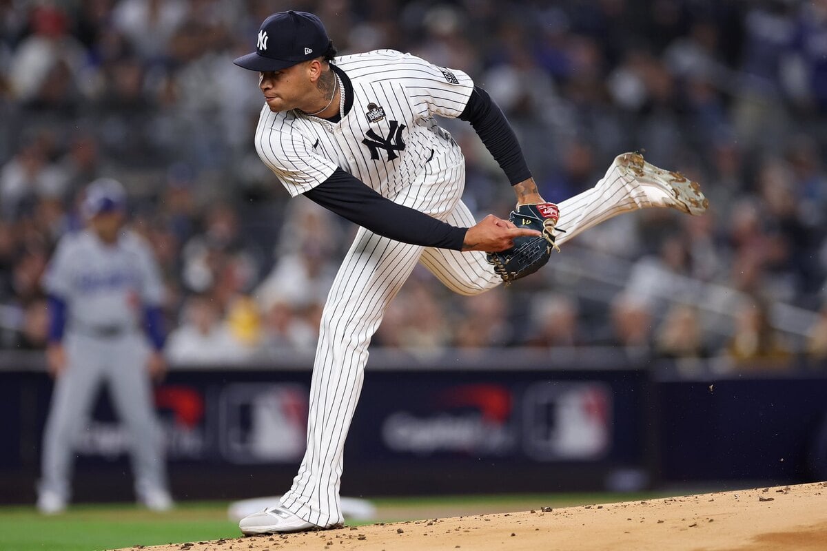 Yankees' pitcher Luis Gil in action against the Dodgers at Yankee Stadium on Oct. 29, 2024.