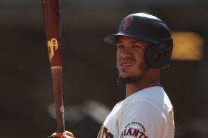 Insider suggests Thairo Estrada as a cost-effective solution for Yankees’ infield needs