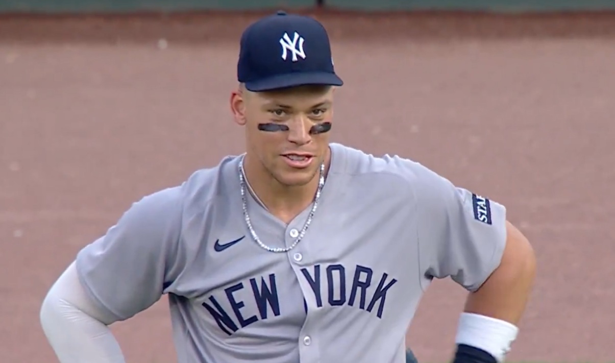 Yankees' captain Aaron Judge on the right field during the game against the Reds in Cincinnati on June 23, 2025.